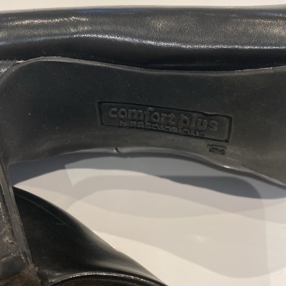 Predictions women shoes. Size 6W - Picture 6 of 7